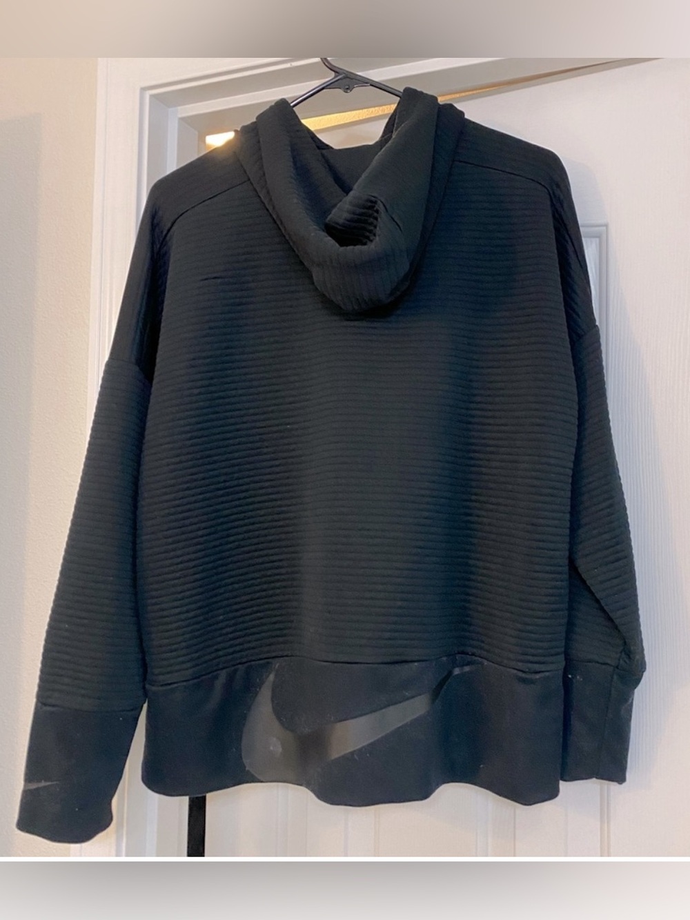 Woman’s Nike sweater/hoodie